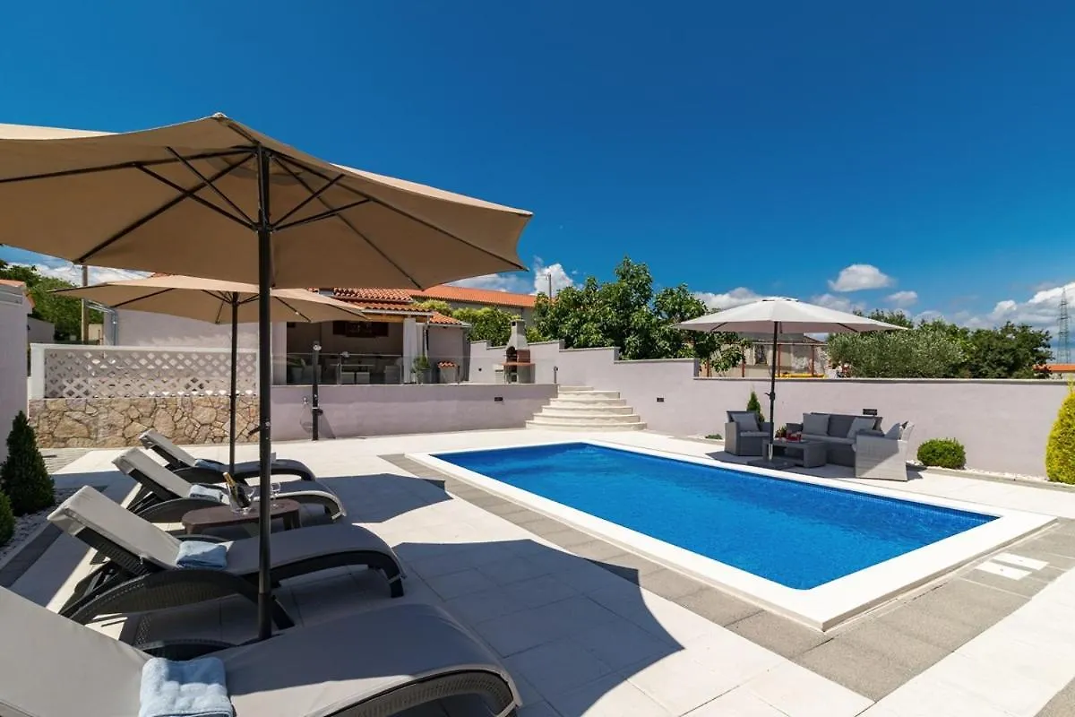 Villa Paola Vodnjan Croatia